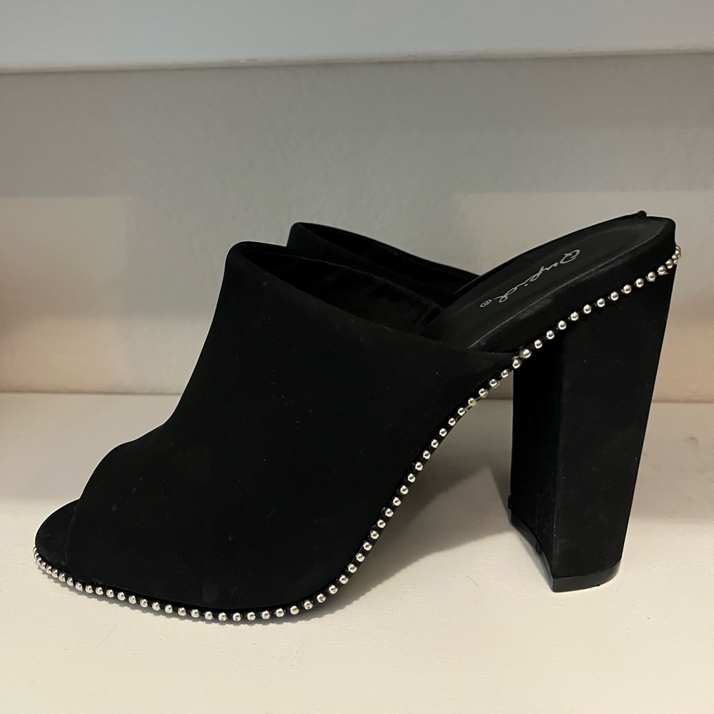 Quipid pillar mules